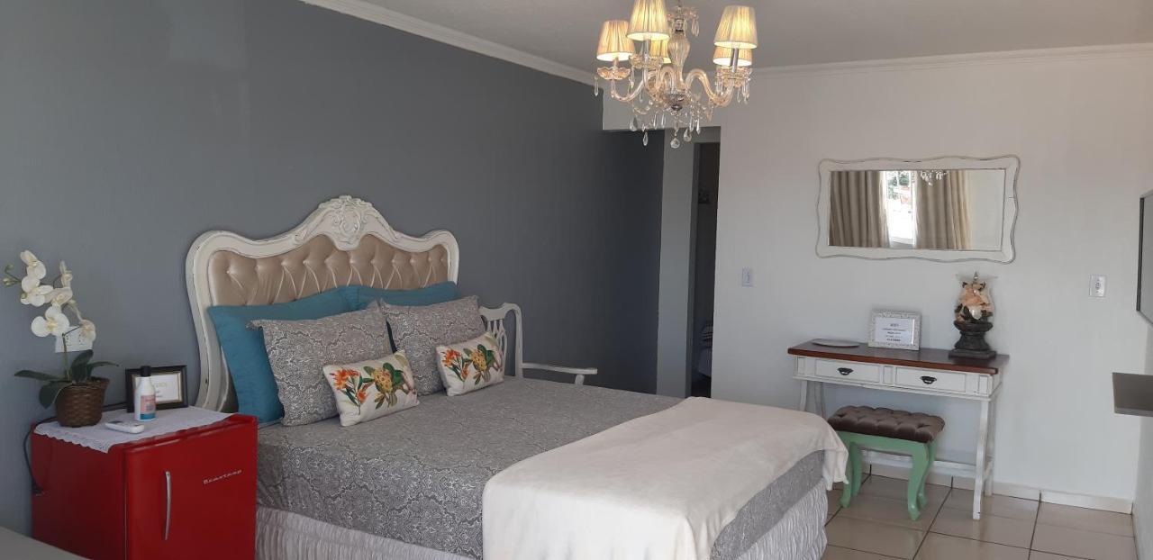 פוז דו איגואסו Pousada Cris Garden Bed&Breakfast מראה חיצוני תמונה