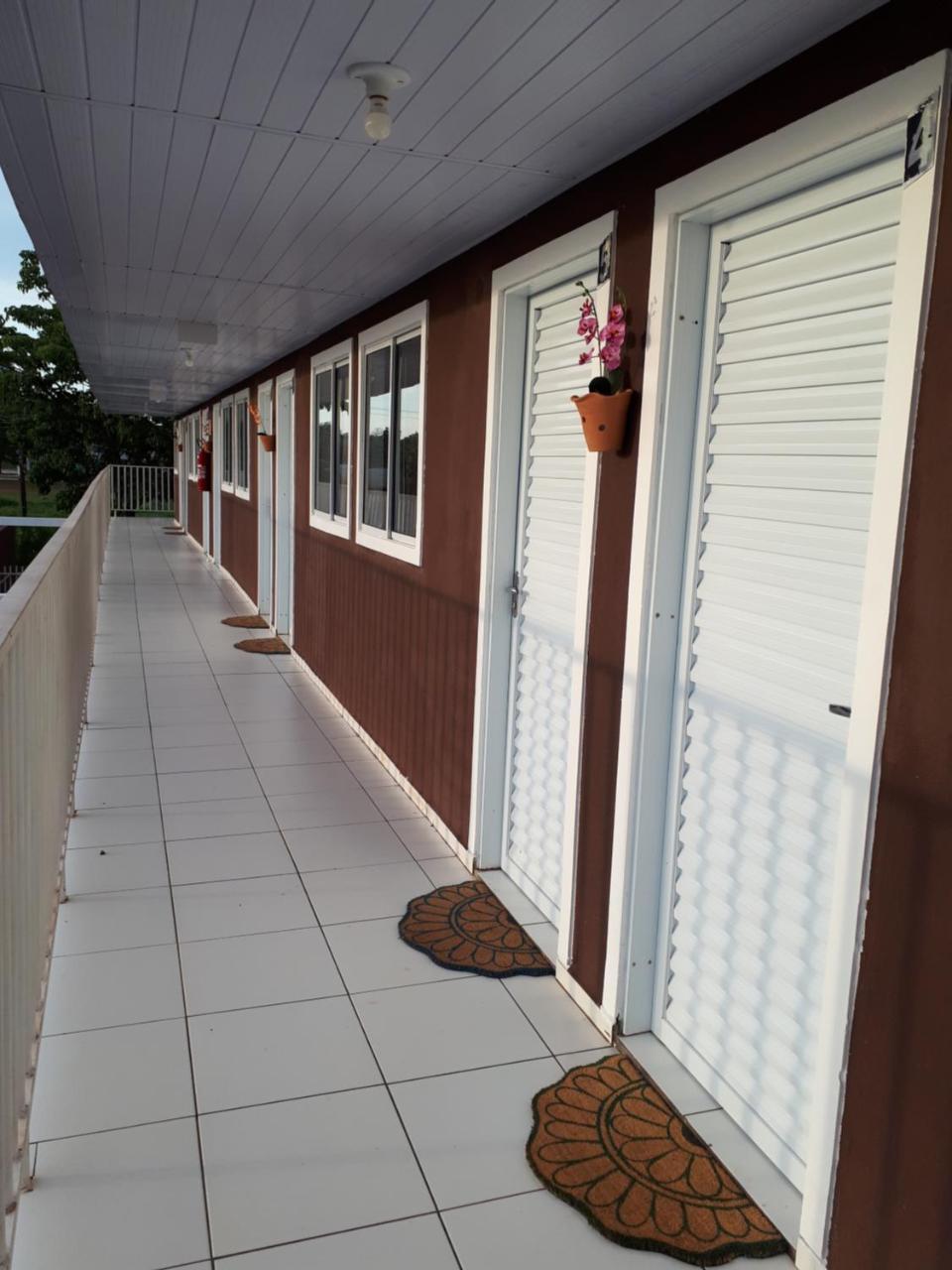 פוז דו איגואסו Pousada Cris Garden Bed&Breakfast מראה חיצוני תמונה